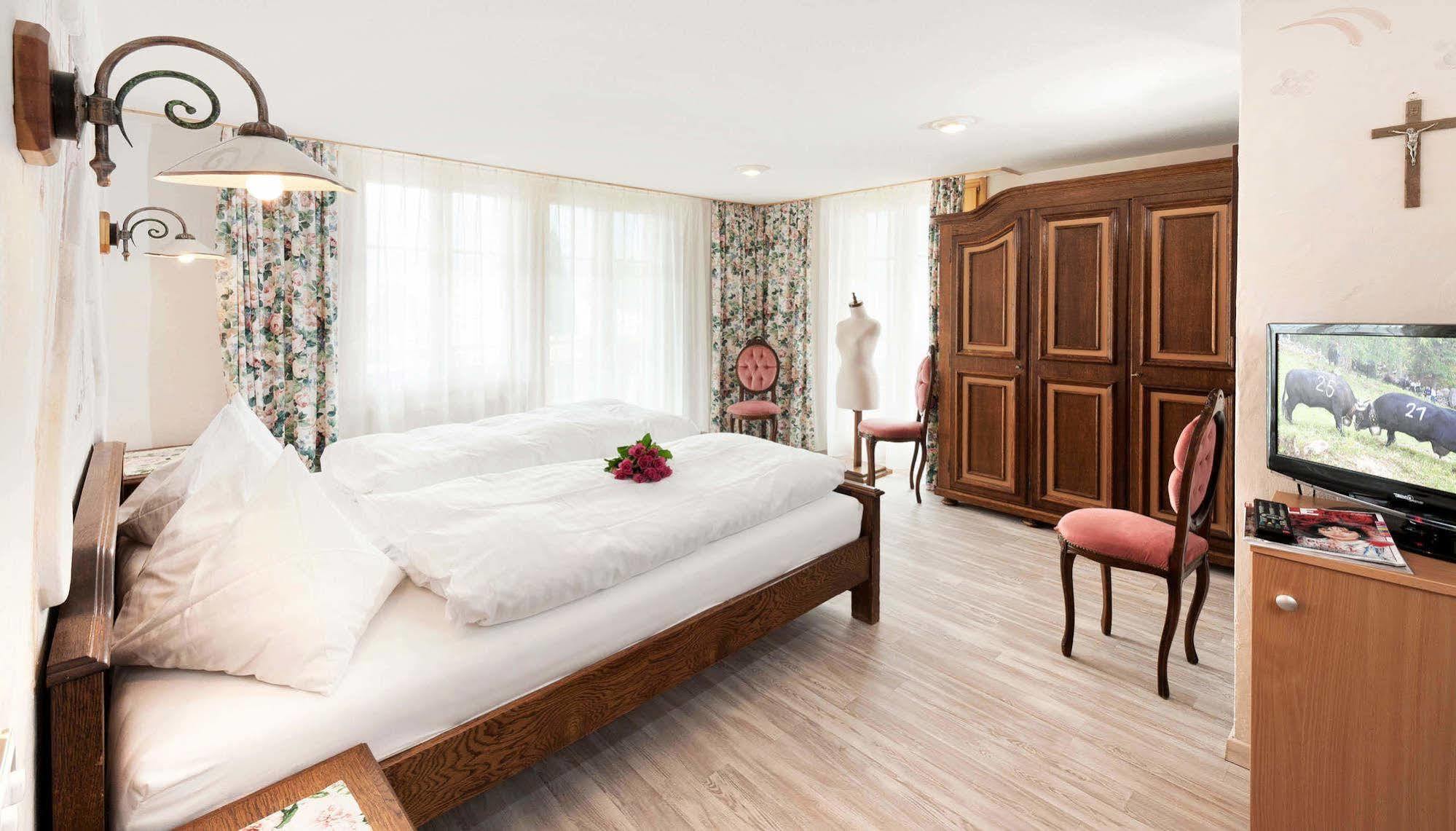 Hotel Walliserhof - The Dom Collection Grächen